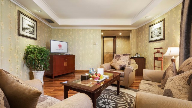 Executive-Suite---556-(3)