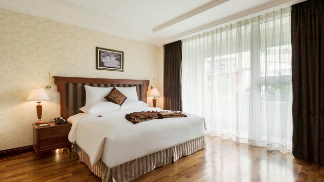 Governor-Suite