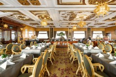 Hoa Mai Restaurant