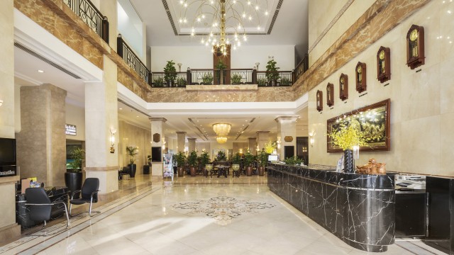 Rex Lobby