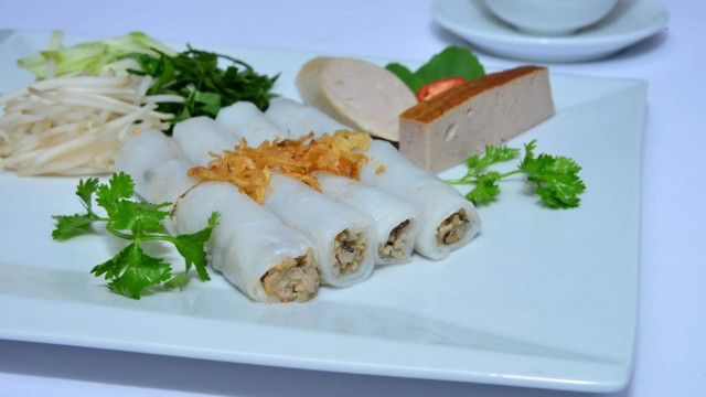 Banh cuon thit