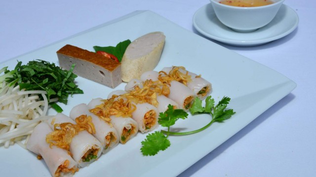 Banh cuon tom