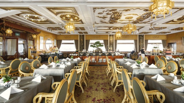 Hoa Mai Restaurant (2)